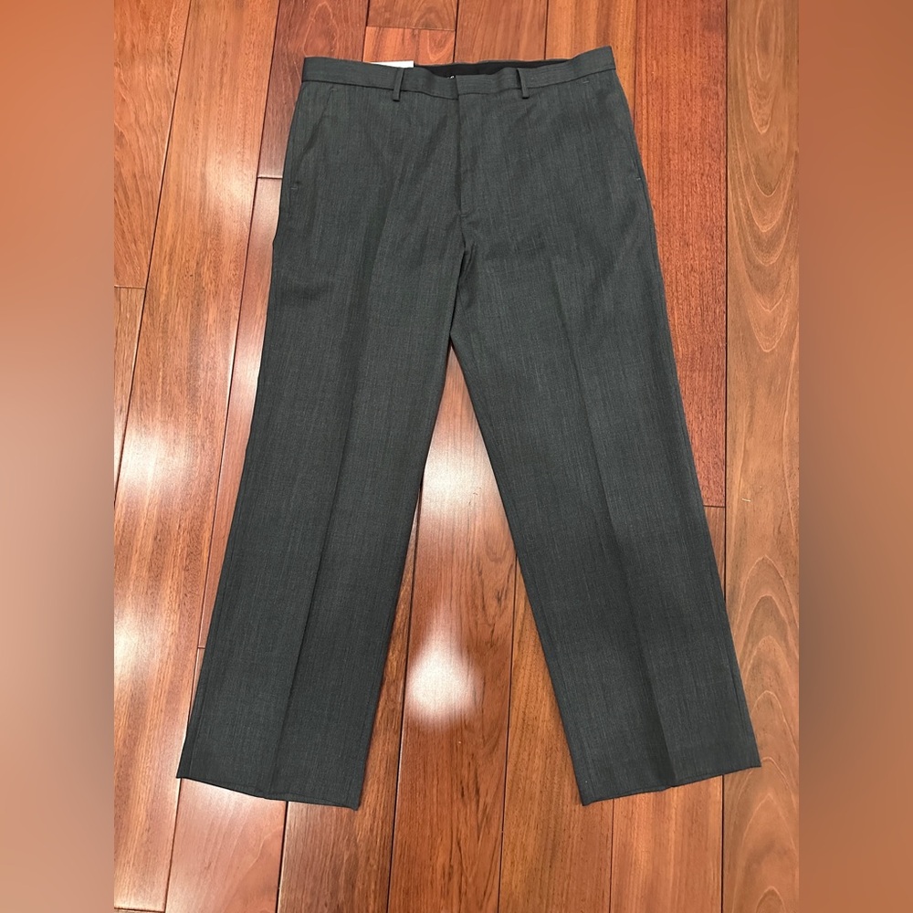 NWT Calvin Klein Dress Pants The Thompson Flat Front Straight Leg 36 x 30